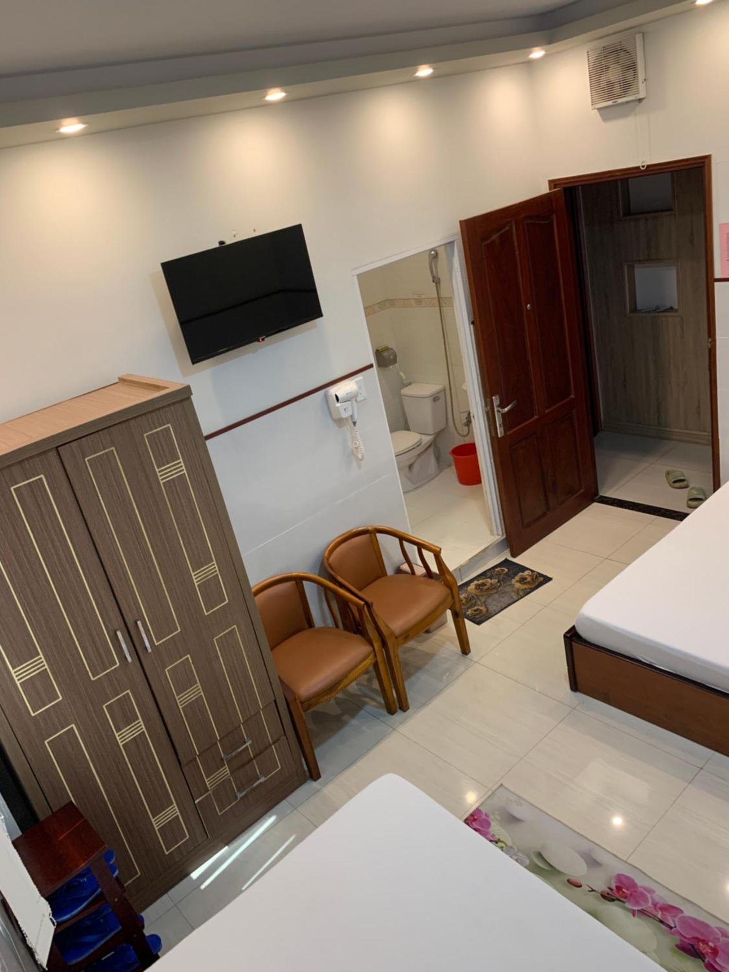 Hotel Khach San Kim Hung 2 Bac Lieu Exterior foto